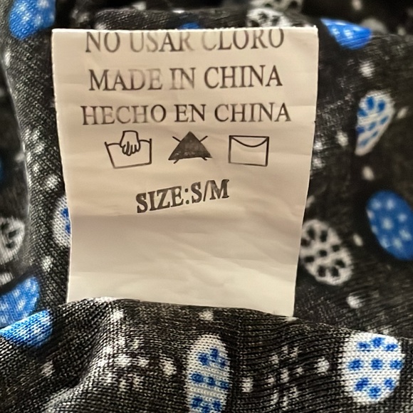 Beautiful beach cover up - Picture 6 of 7